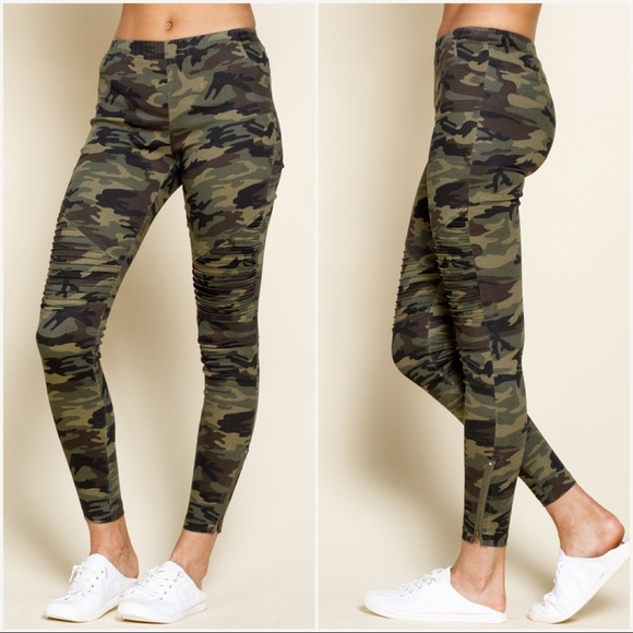 Store Closing - Last 1‼️ Camouflage Moto Pants - Picture 2 of 3